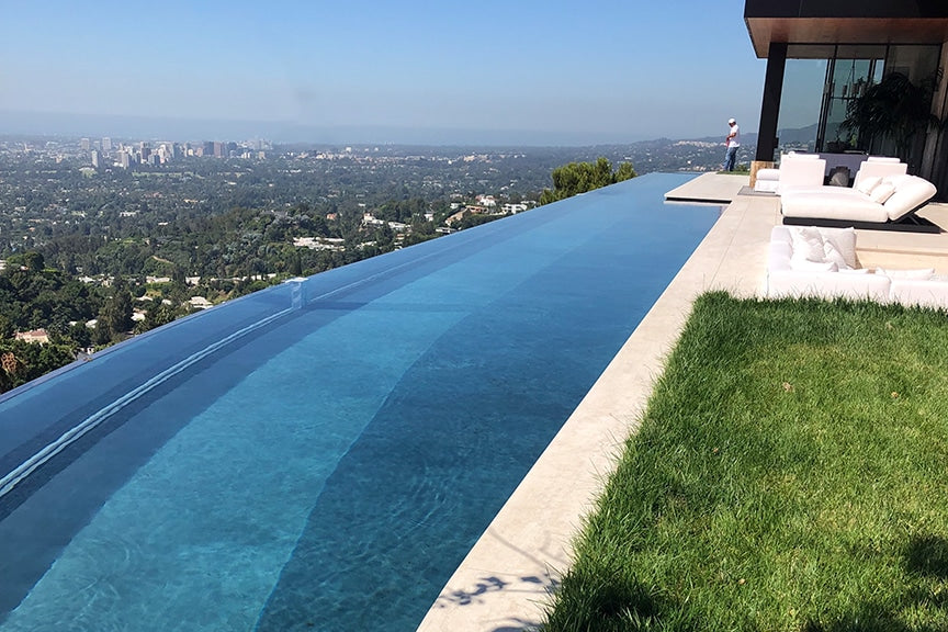 Leak Detection On A Glass Pool