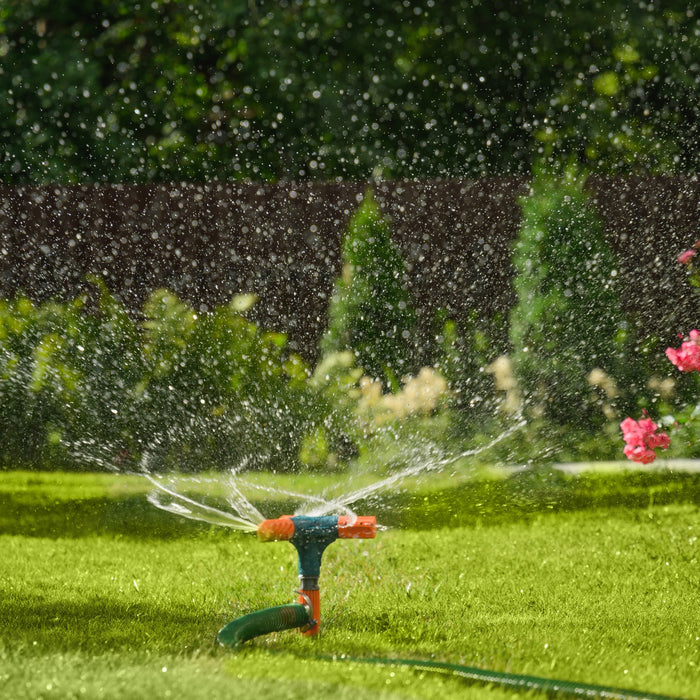 Smart Watering: Automatic Sprinkler Systems Prevent Costly Leaks