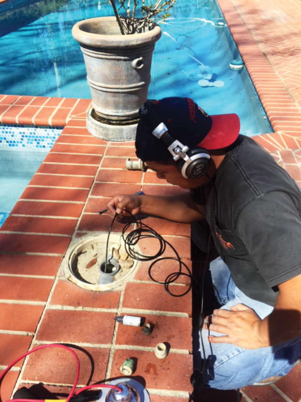 LeakTronics FLASH featured in this month's Plumber Magazine